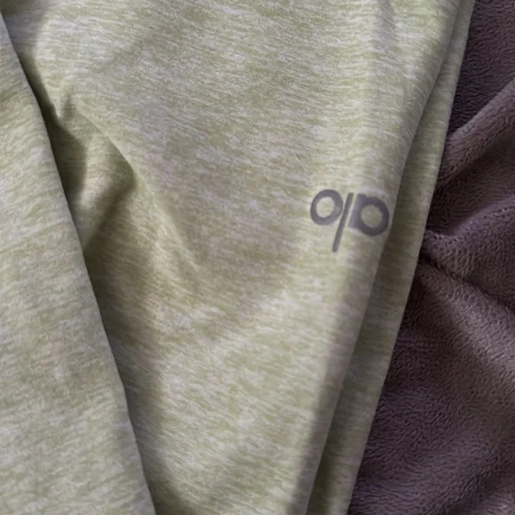 EUC Alo yoga Alosoft 7/8 leggings - Picture 2 of 2